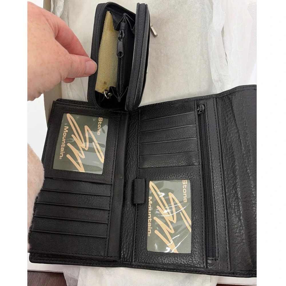 Stone‎ Mountain Black Pebbled Leather Trifold Wallet and Coin Purse Set w/ Strap